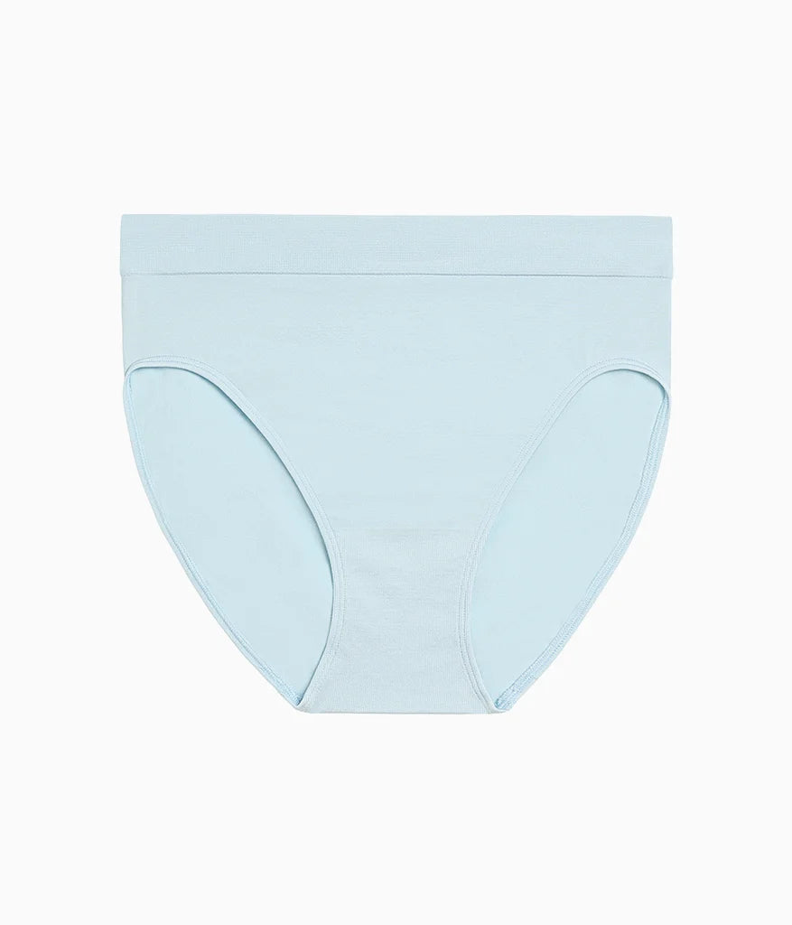B-Smooth® Seamless Hi-Cut: Soft Sky